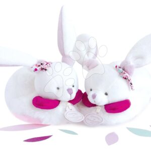 Papucsok legkisebbeknek csörgővel Lapin Cerise Doudou et Compagnie rózsaszín ajándékcsomagolásban 6-12 hó